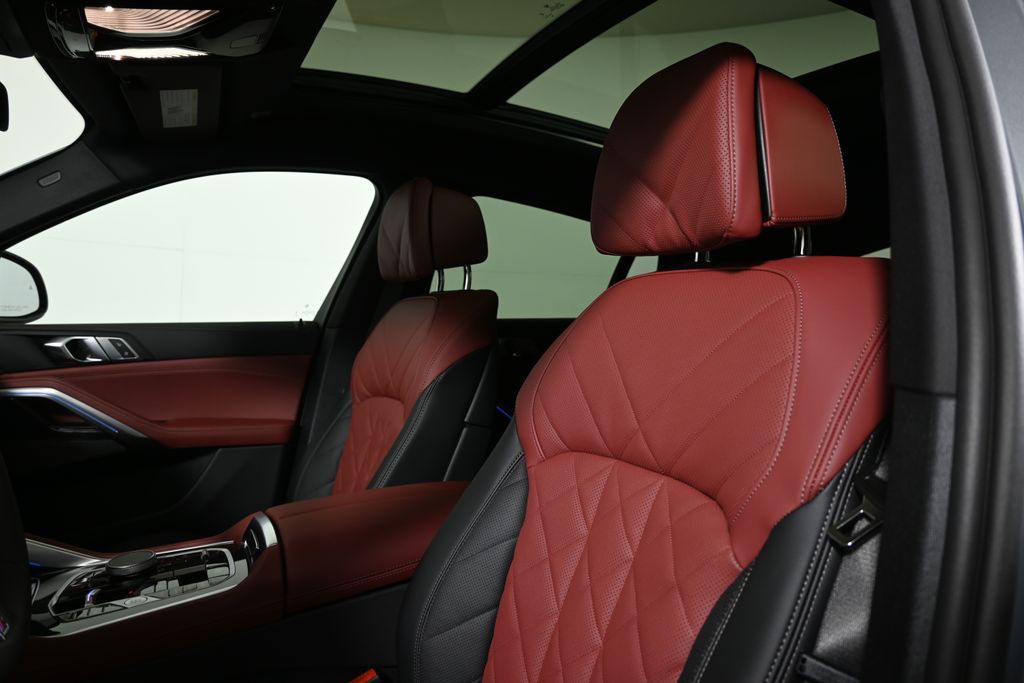 Thumbnail: 2026 BMW X6 - 16