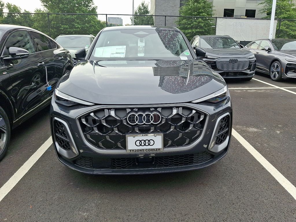 Thumbnail: 2025 Audi Q5 - 2