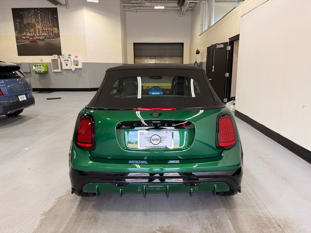 Thumbnail: 2026 MINI Cooper - 9