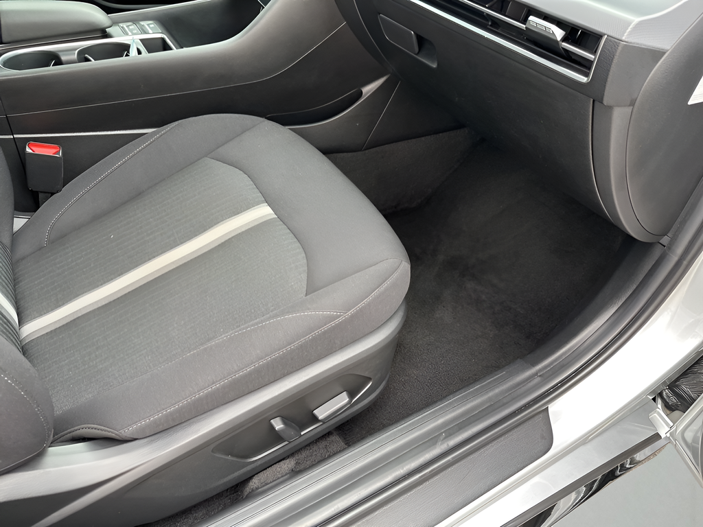 Used Car 2024 Hyundai Sonata Hybrid  Sel For Sale Under $25,000 In Austin, Texas