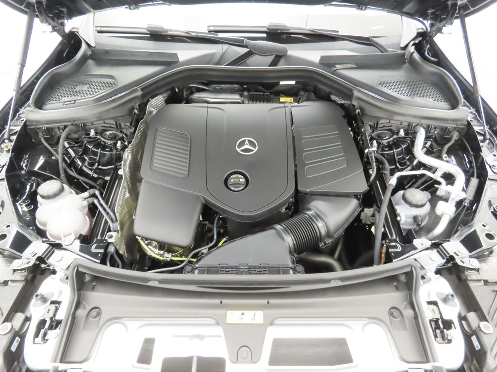 Thumbnail: 2026 Mercedes-Benz GLC - 29