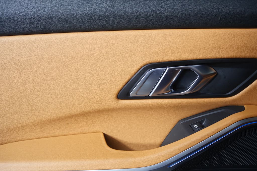 Thumbnail: 2023 BMW 3 Series - 13