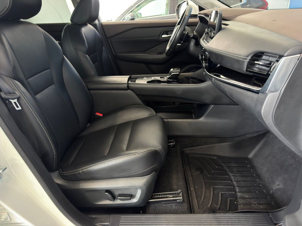 2023 Nissan Rogue SL White at Classic Elite Chevrolet Sugar Land