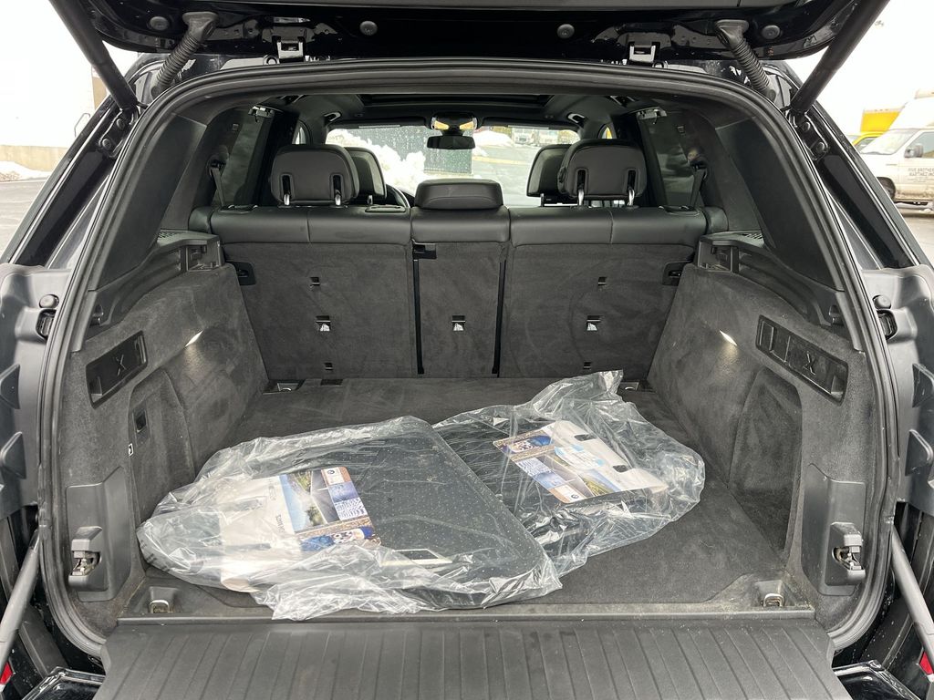 Thumbnail: 2023 BMW X5 - 25