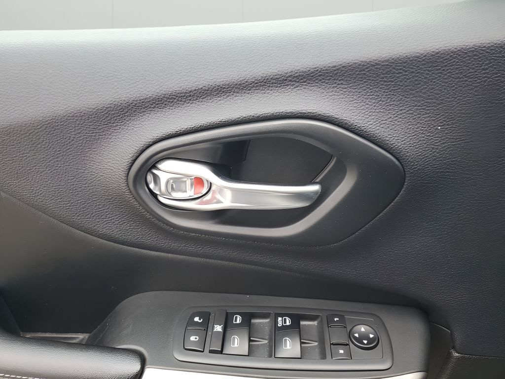 Used Car 2019 Jeep Cherokee  Latitude For Sale Under $12,000 In Austin, Texas