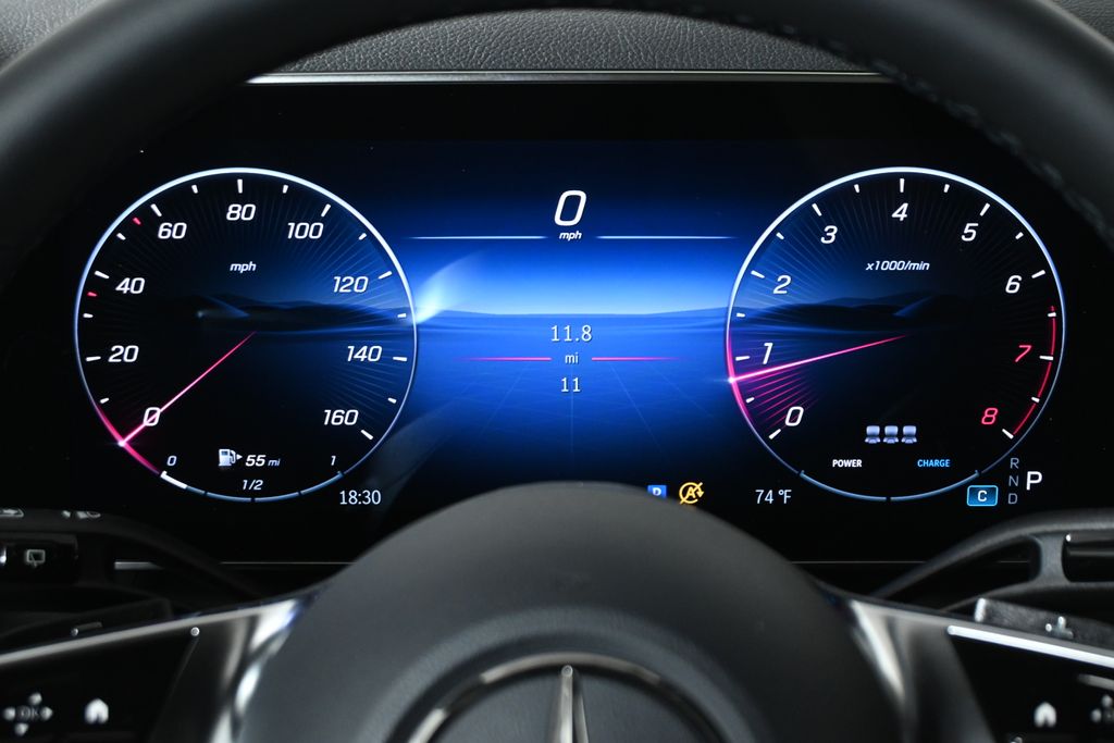 Thumbnail: 2027 Mercedes-Benz GLC - 19