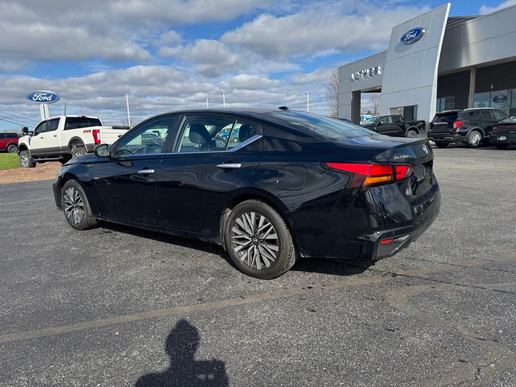 2024 Nissan Altima 2.5 SV Black at John Sisson Motors