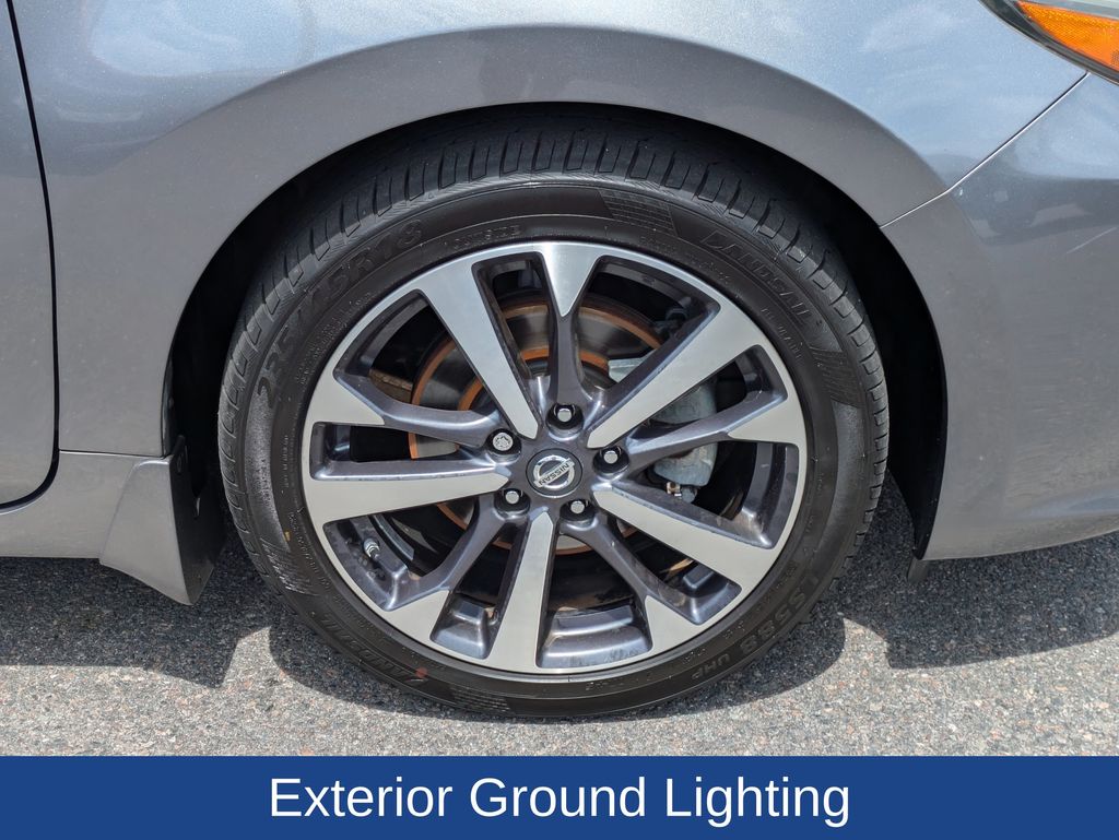 2016 Nissan Altima 2.5 SR