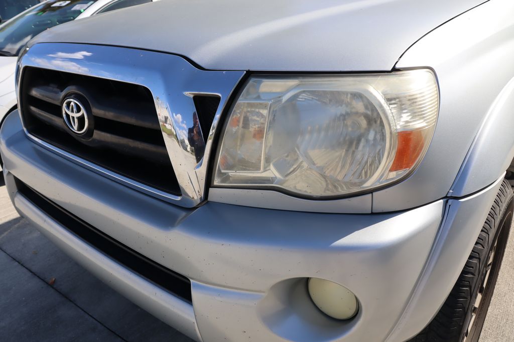 2006 Toyota Tacoma PreRunner 3