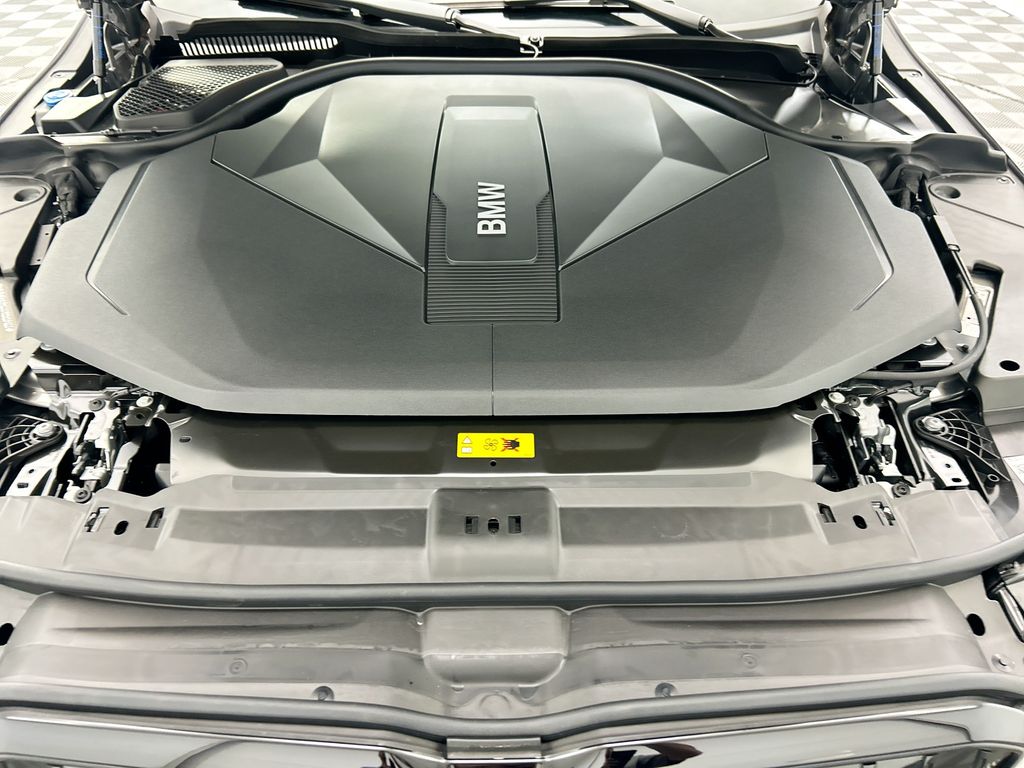 Thumbnail: 2026 BMW i5 - 28