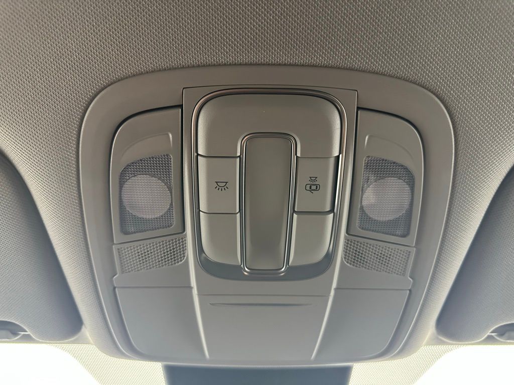 Thumbnail: 2019 Hyundai Santa Fe - 22