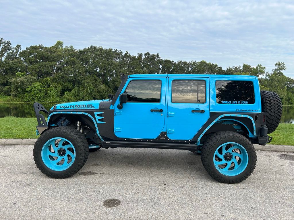 Thumbnail: 2017 Jeep Wrangler - 2