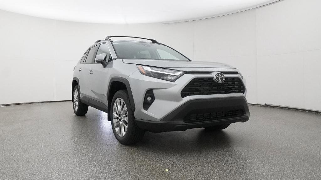 Thumbnail: 2025 Toyota RAV4 - 9