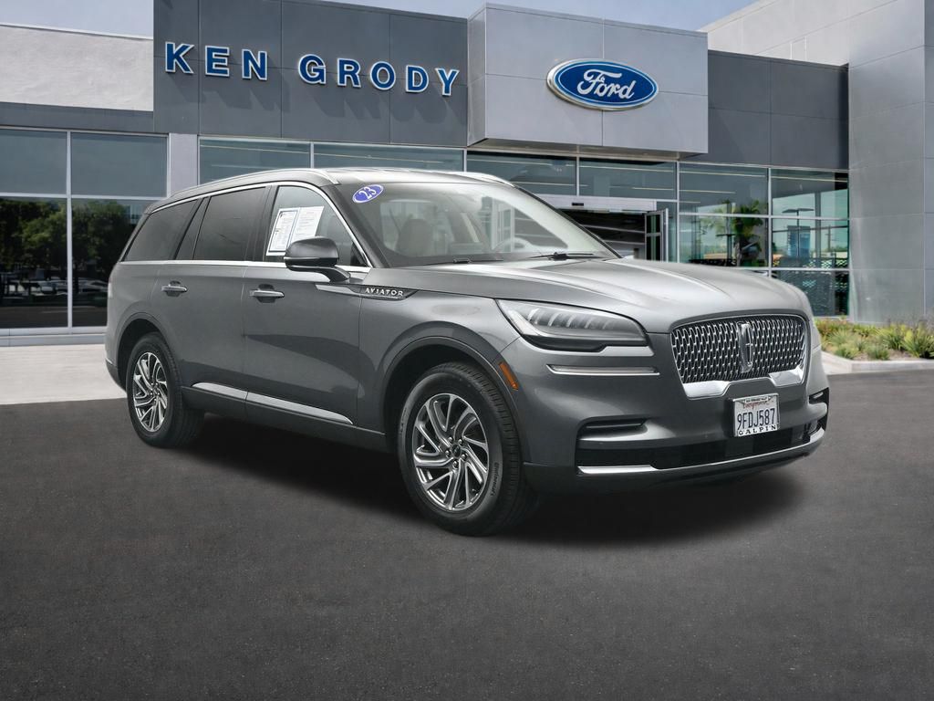 2023 Lincoln Aviator Standard AWD