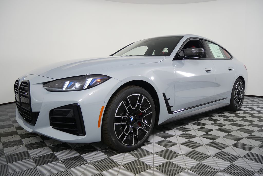 Thumbnail: 2025 BMW 4 Series - 8