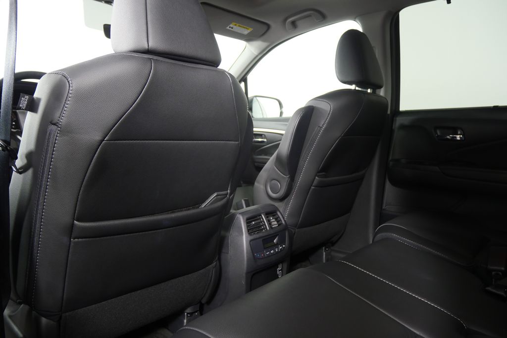 Thumbnail: 2022 Honda Pilot - 22