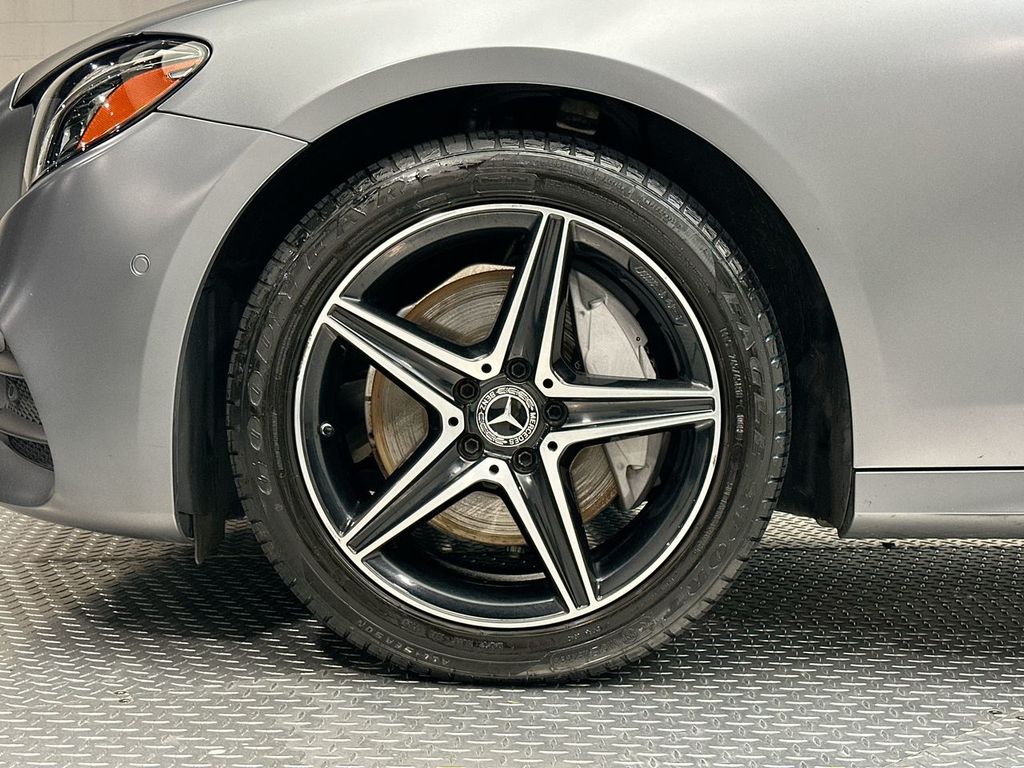 Thumbnail: 2020 Mercedes-Benz E-Class - 5