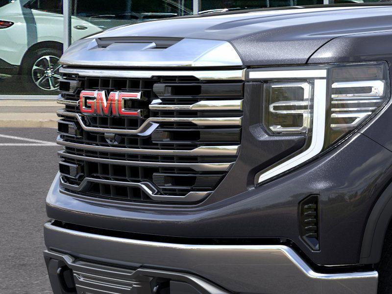 2024 GMC Sierra 1500 SLT 13