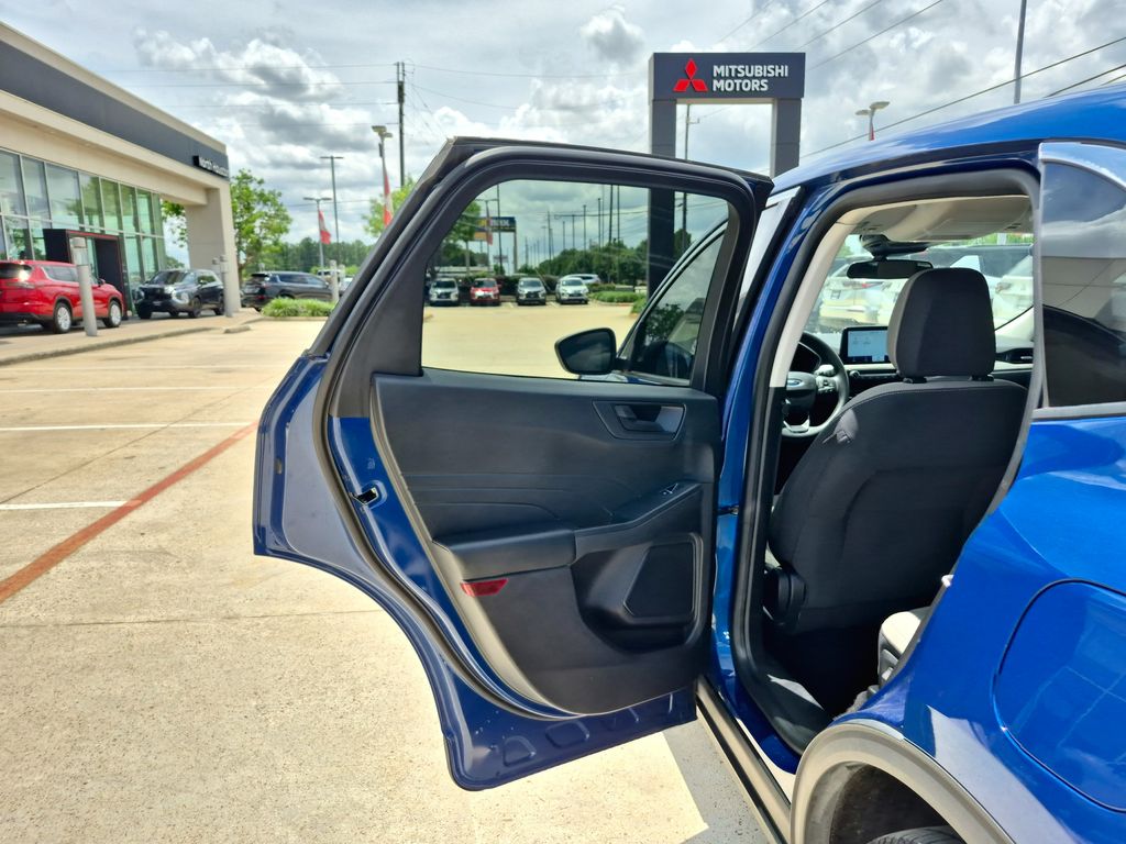 2022 Ford Escape SE Blue at DeMontrond Ford