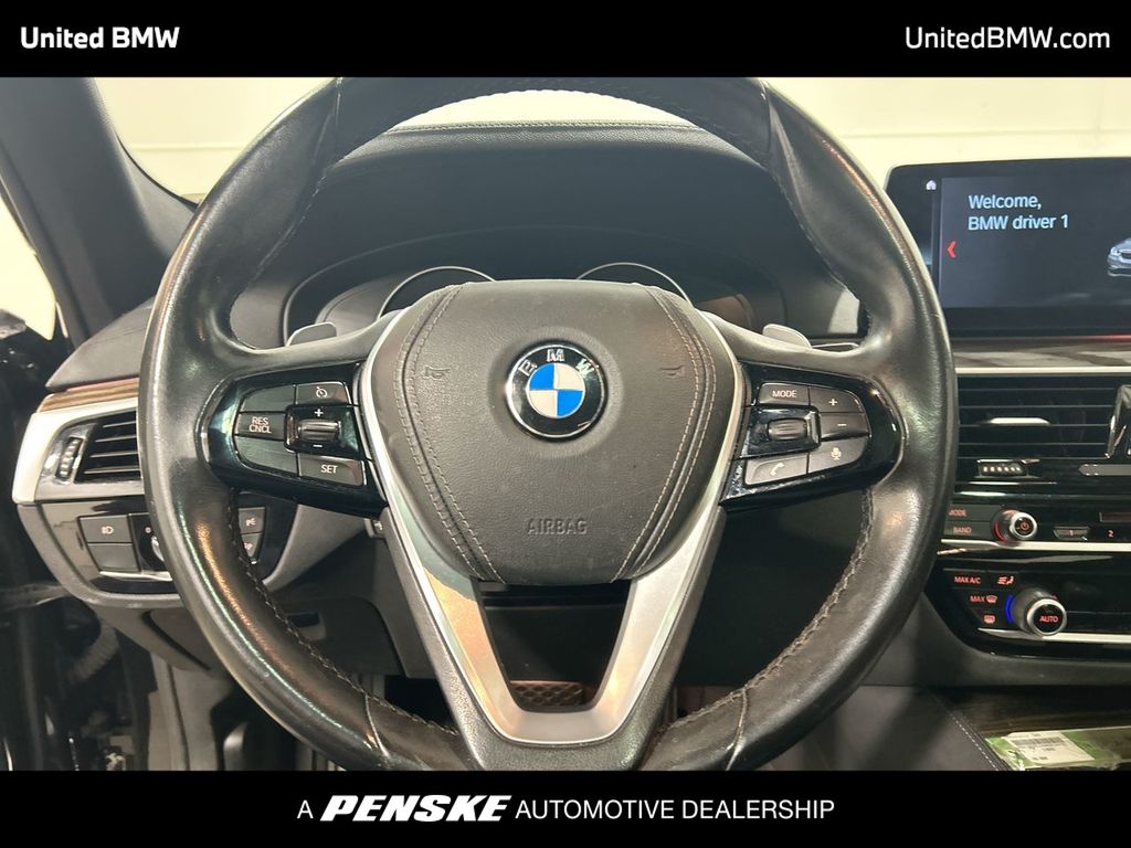 Thumbnail: 2017 BMW 5 Series - 14