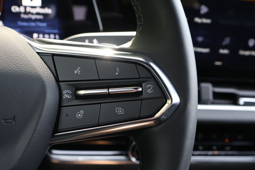 Thumbnail: 2025 Chevrolet Equinox - 28