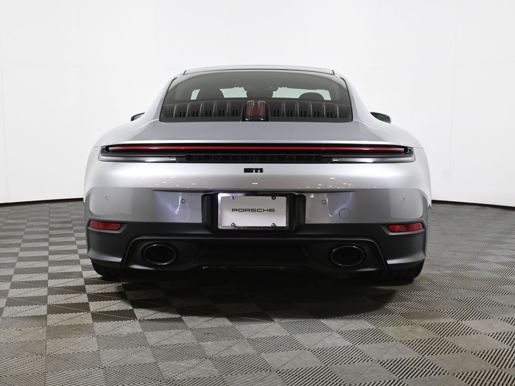 Thumbnail: 2026 Porsche 911 - 6