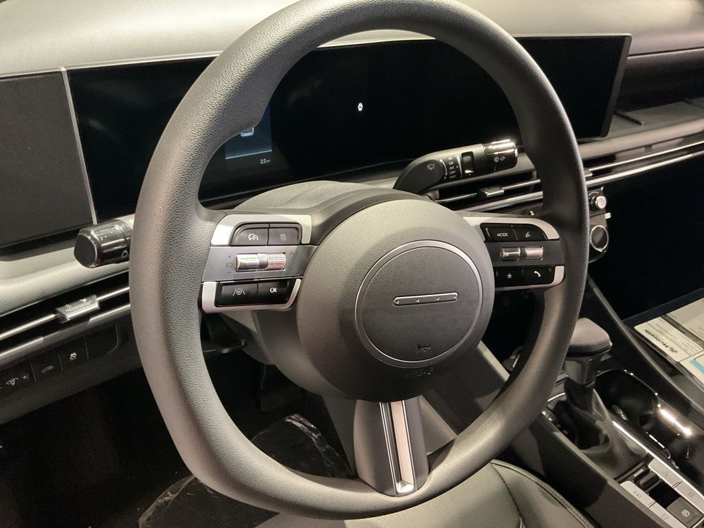 New 2026 White Hyundai SEL image 10