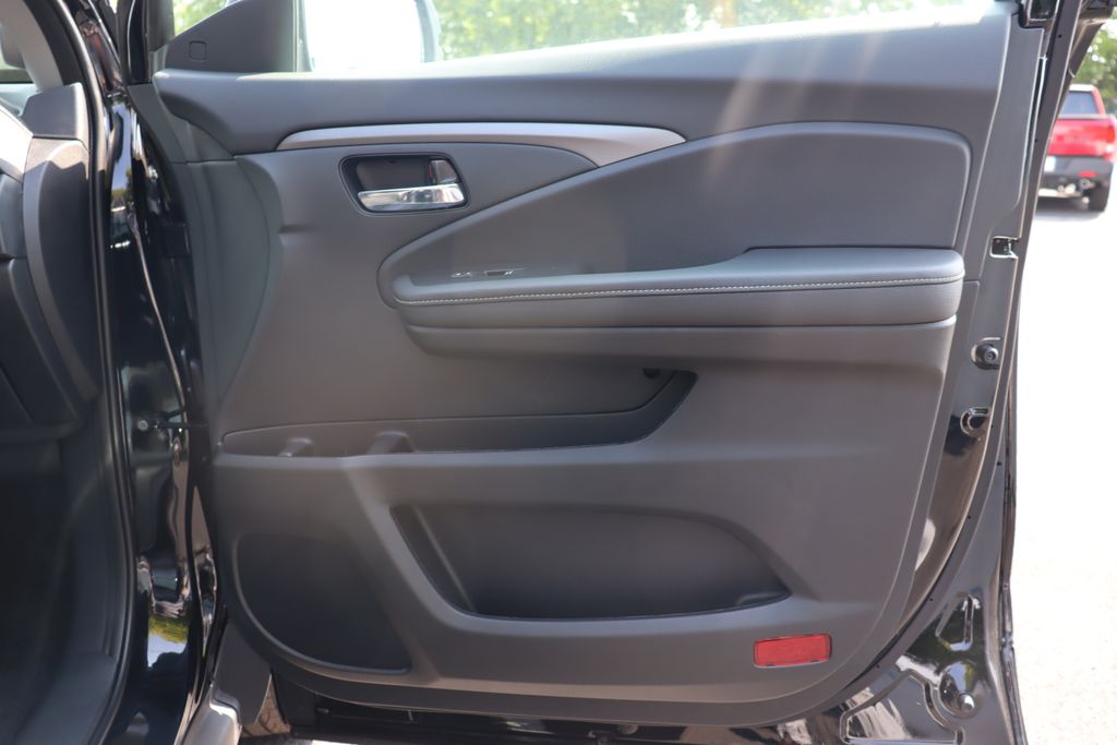 Thumbnail: 2026 Honda Ridgeline - 18