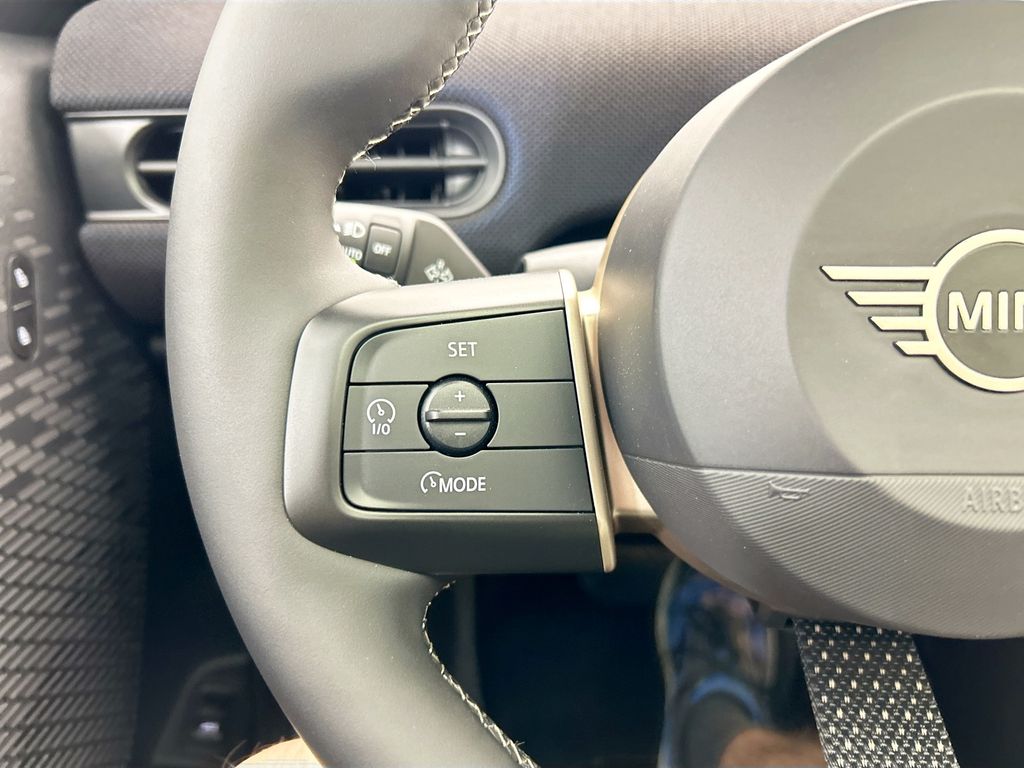 Thumbnail: 2026 MINI Cooper - 11