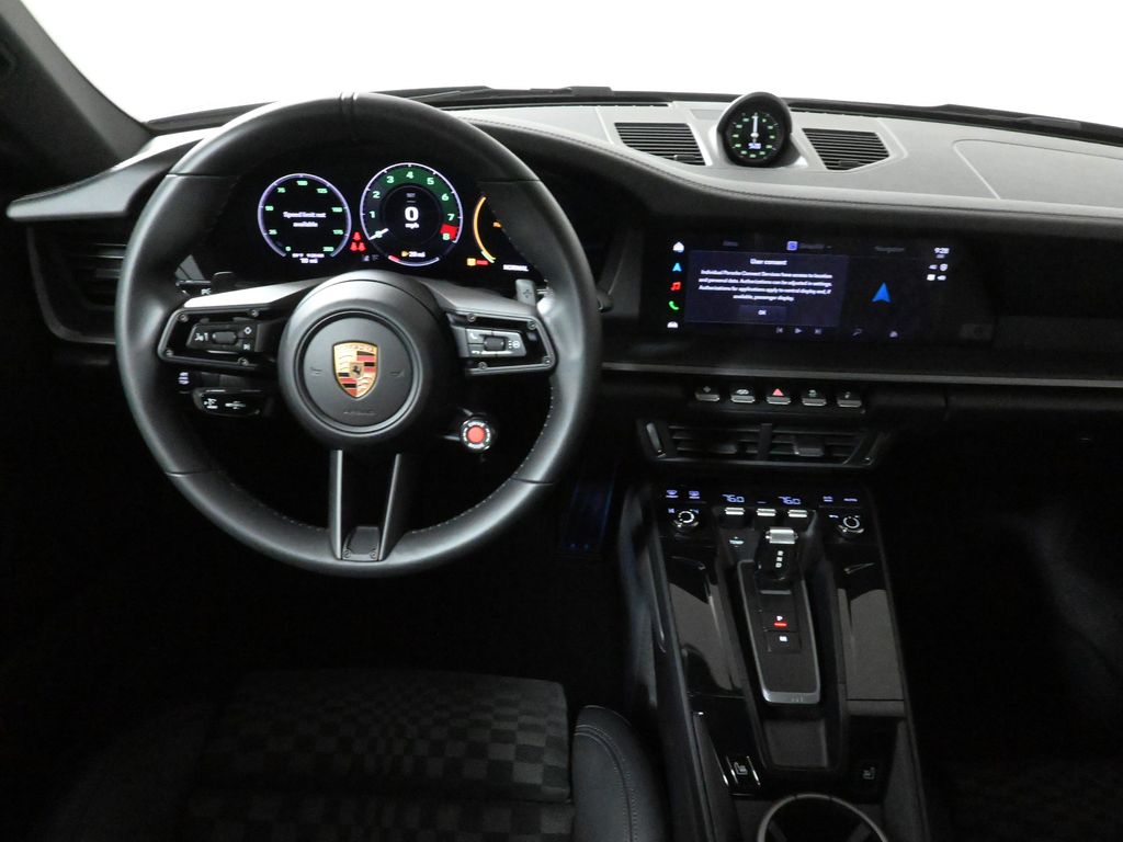 Thumbnail: 2026 Porsche 911 - 18