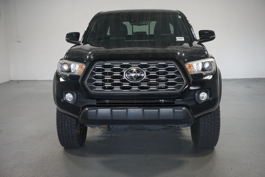 Thumbnail: 2020 Toyota Tacoma - 2