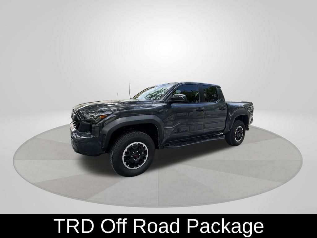 View vehicle photo 3
