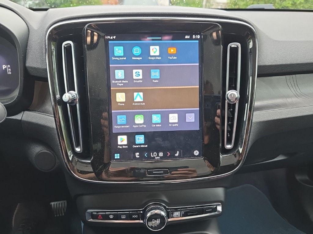 Used 2023 Blue Volvo Ultimate image 19
