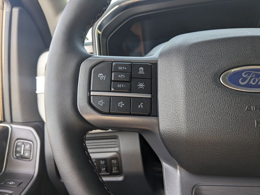 2025 Ford F-250 Super Duty Lariat