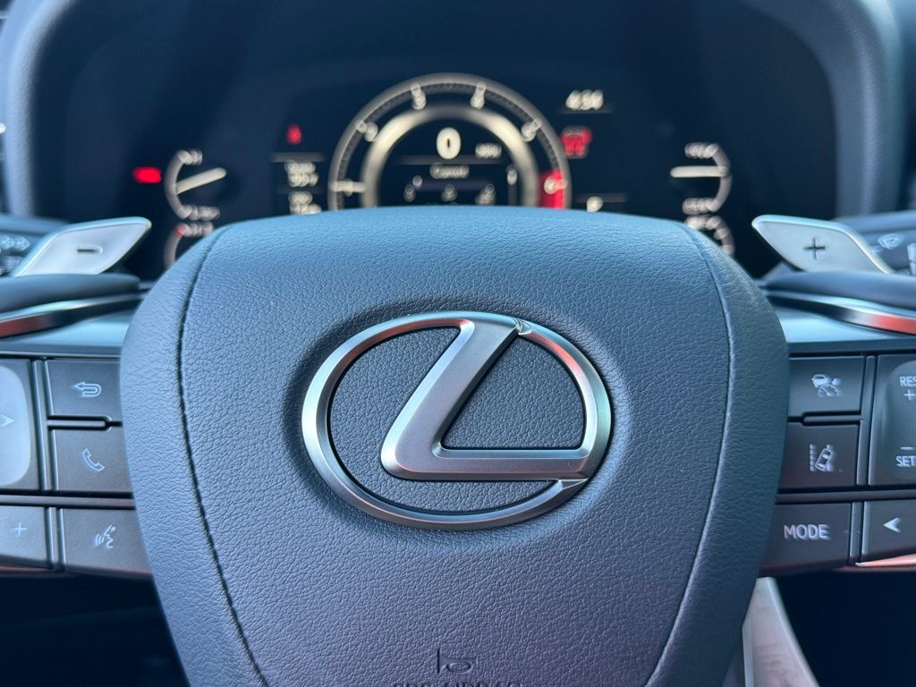 2024 Lexus LX 600 Premium 26