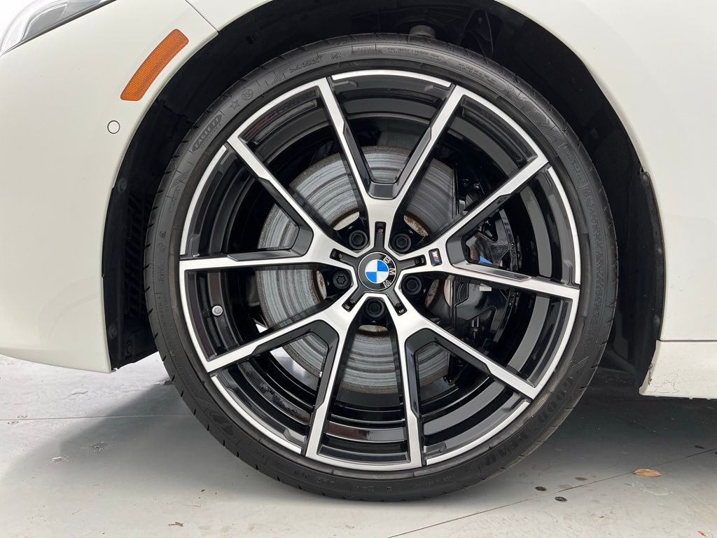 2024 BMW 8 Series 840i 29