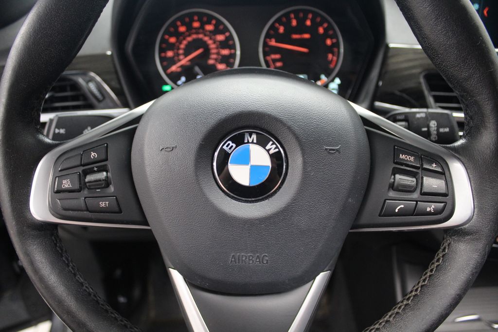 Thumbnail: 2018 BMW X1 - 18