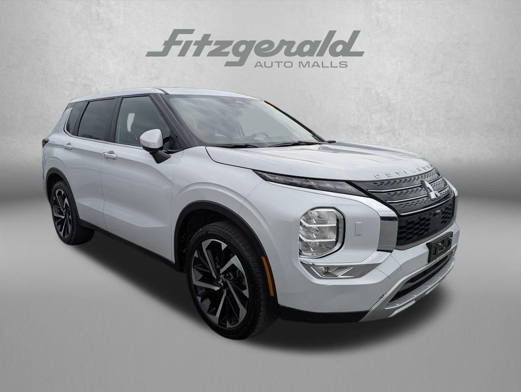 2023 Mitsubishi Outlander SE S-AWC