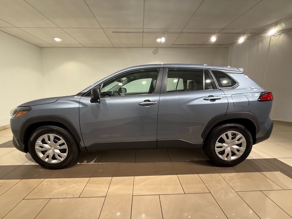 Thumbnail: 2025 Toyota Corolla Cross - 2