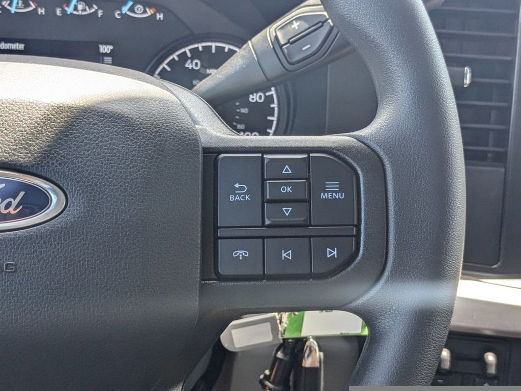 2025 Ford F-350 Super Duty XL