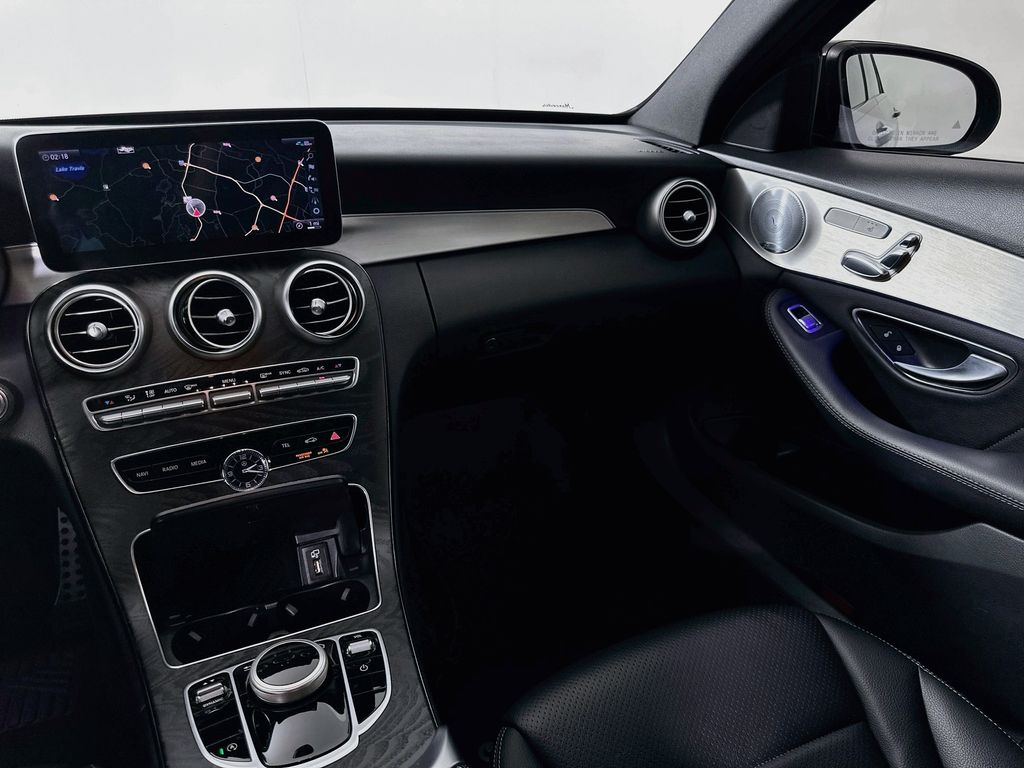 Thumbnail: 2019 Mercedes-Benz C-Class - 24