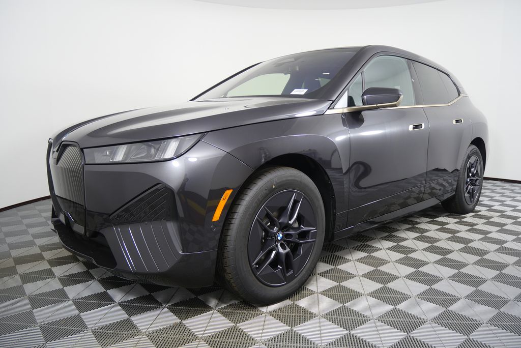 Thumbnail: 2026 BMW iX - 7