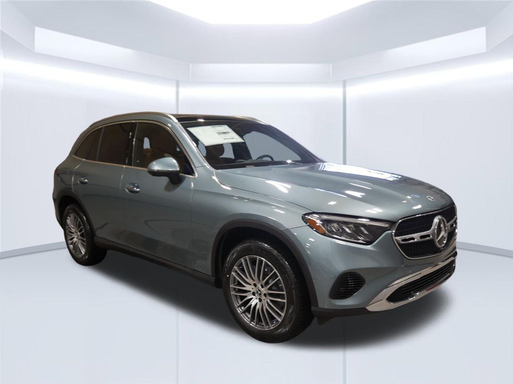 Thumbnail: 2026 Mercedes-Benz GLC - 7