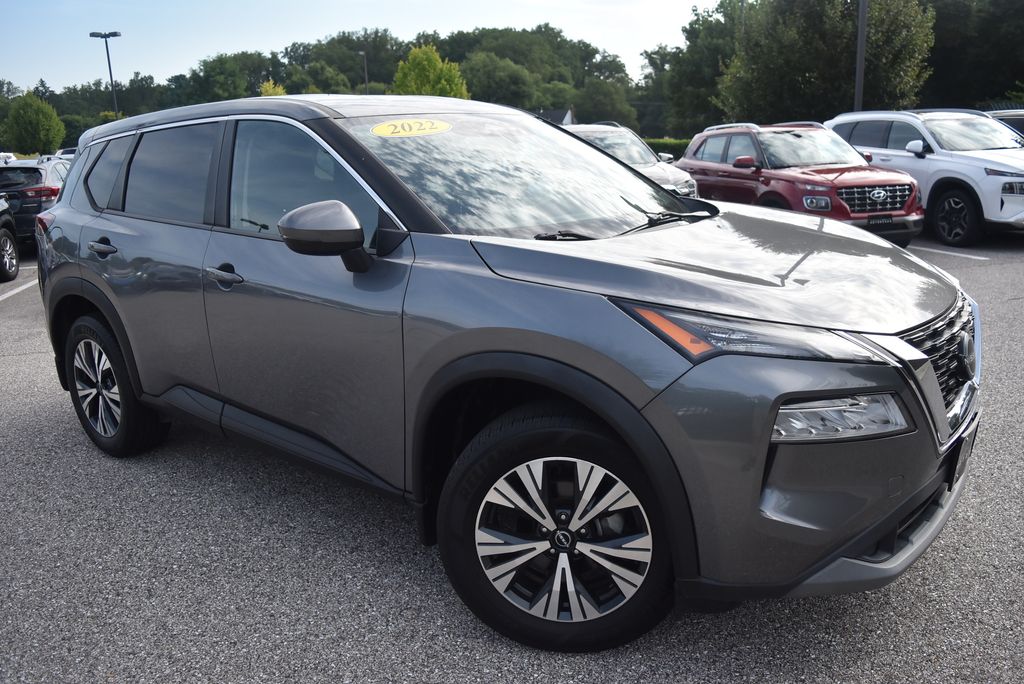 2022 Nissan Rogue SV FWD