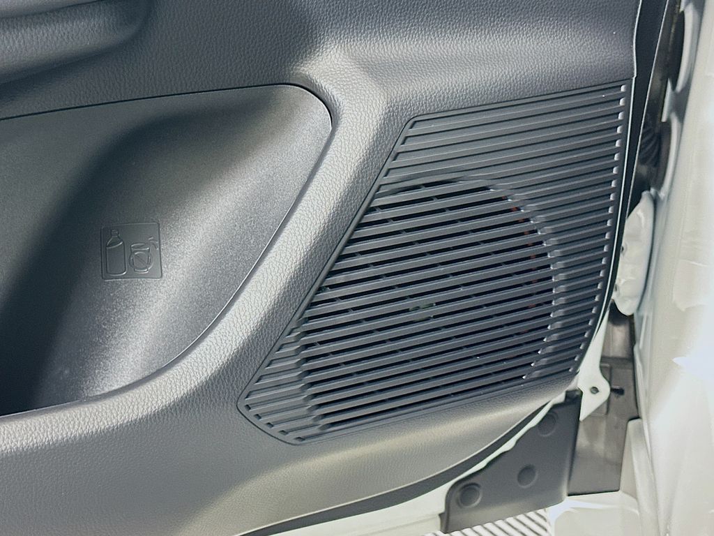 Thumbnail: 2025 Toyota Prius - 19