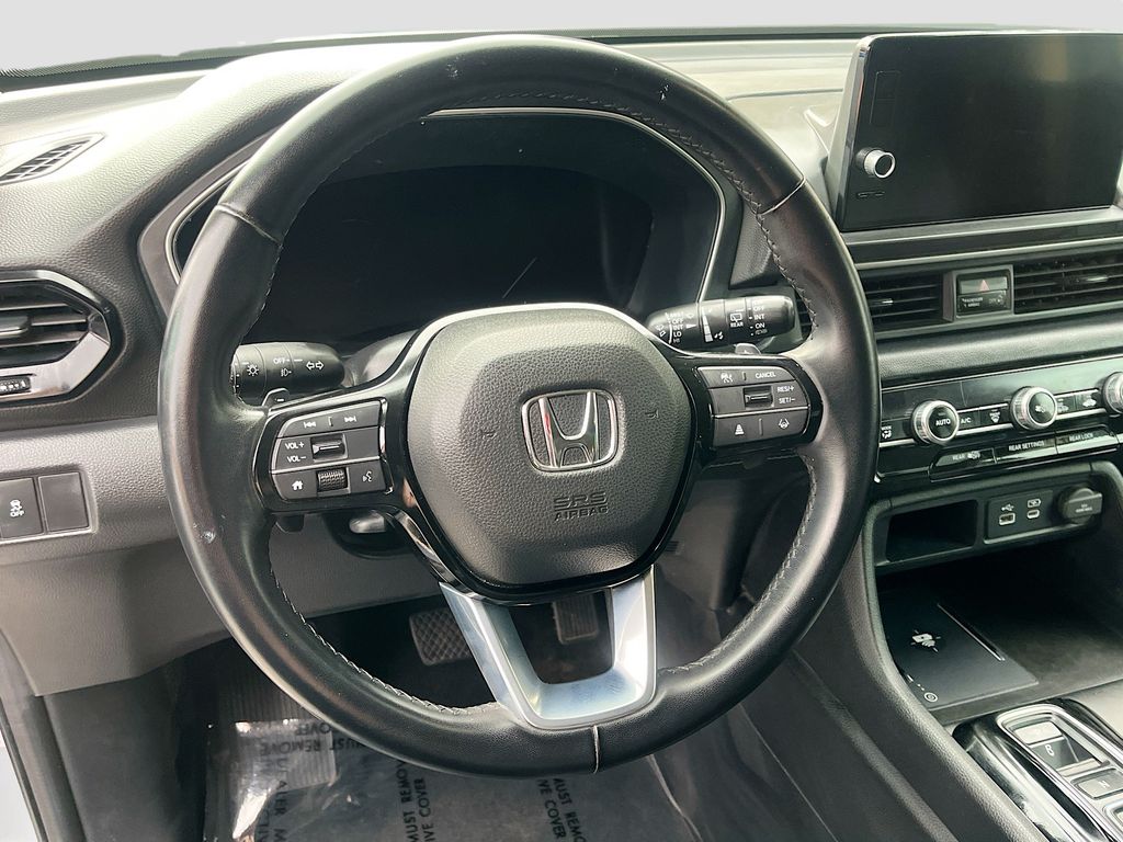 Used 2023 Gray Honda Touring image 11