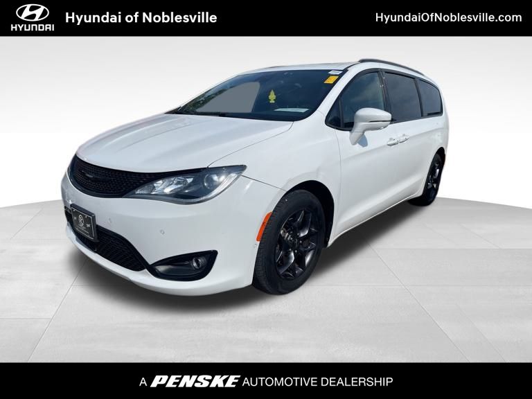 Thumbnail: 2018 Chrysler Pacifica - 1
