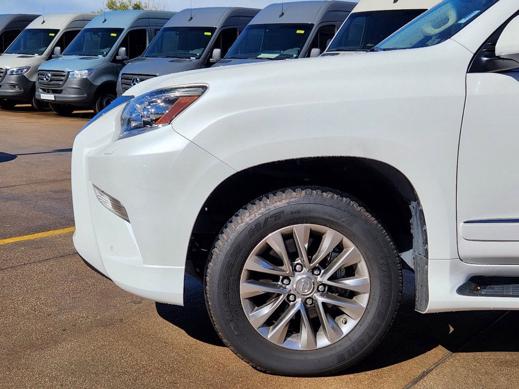 2018 Lexus GX 460 Luxury 9