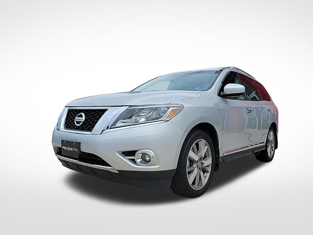  2016 Nissan Pathfinder Platinum 4WD   