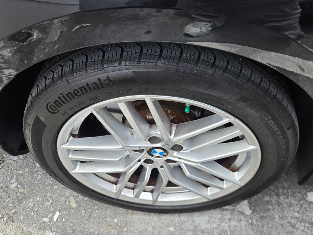 2025 BMW 5 Series - $34,685